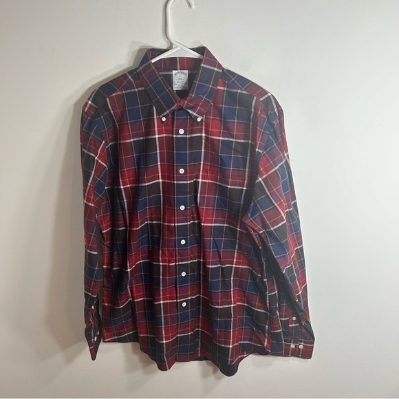 Brooks Brothers Regent Plaid Button Down Shirt Large Red Blue Men’s - Picture 3 of 8